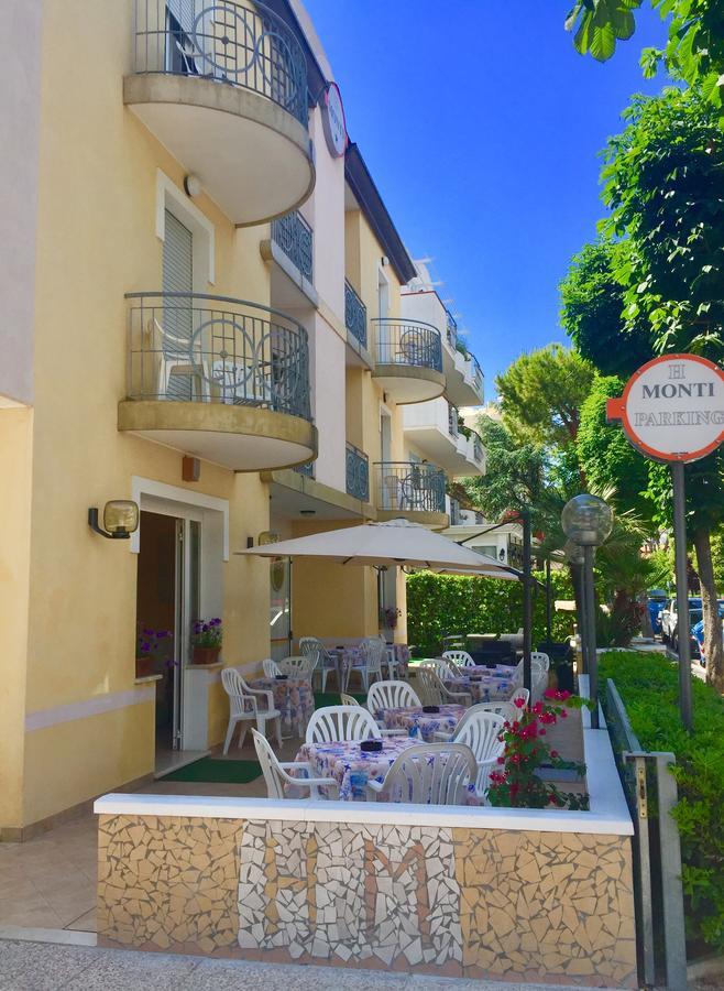 Hotel Monti Riccione Exterior photo