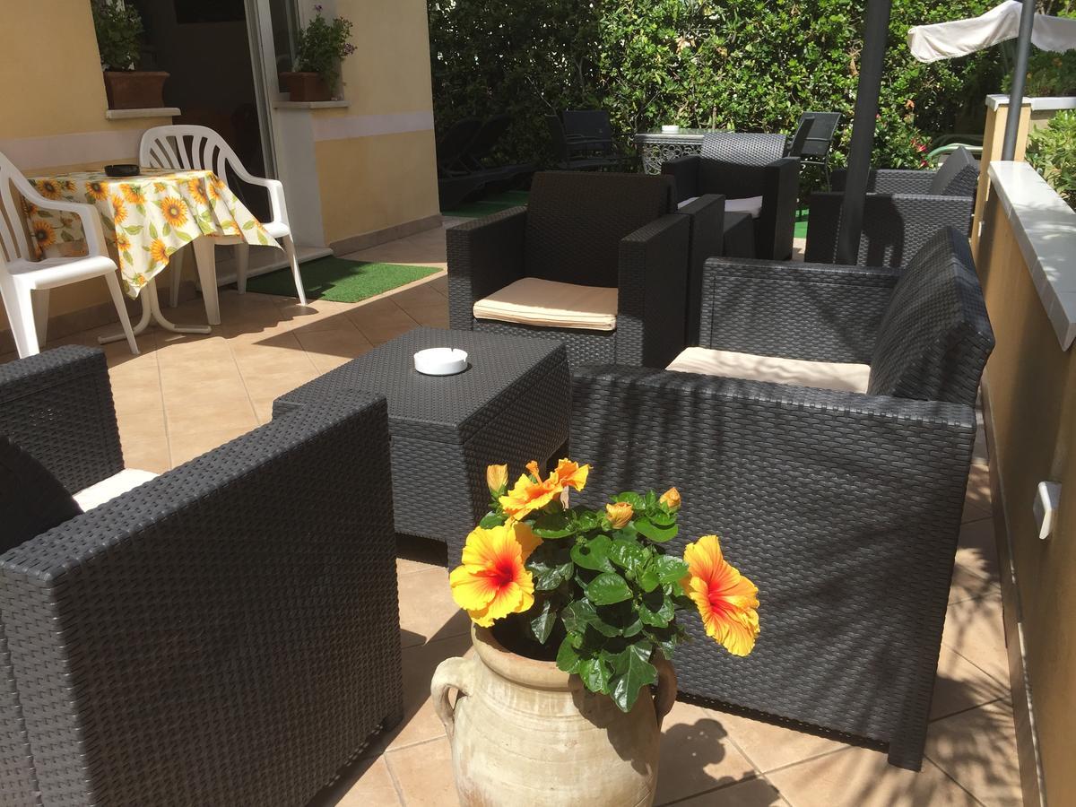 Hotel Monti Riccione Exterior photo