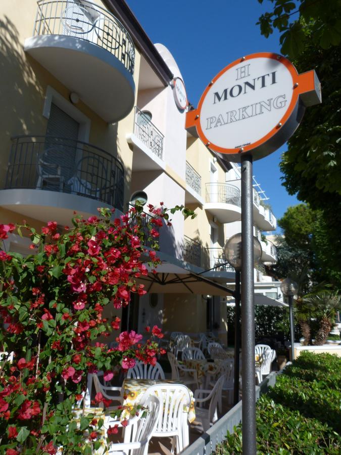 Hotel Monti Riccione Exterior photo